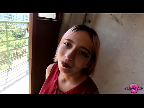 ❤️ O studentă senzuală o suge unui străin în Outback - Ejaculează pe fața lui ❤️ at us ❤